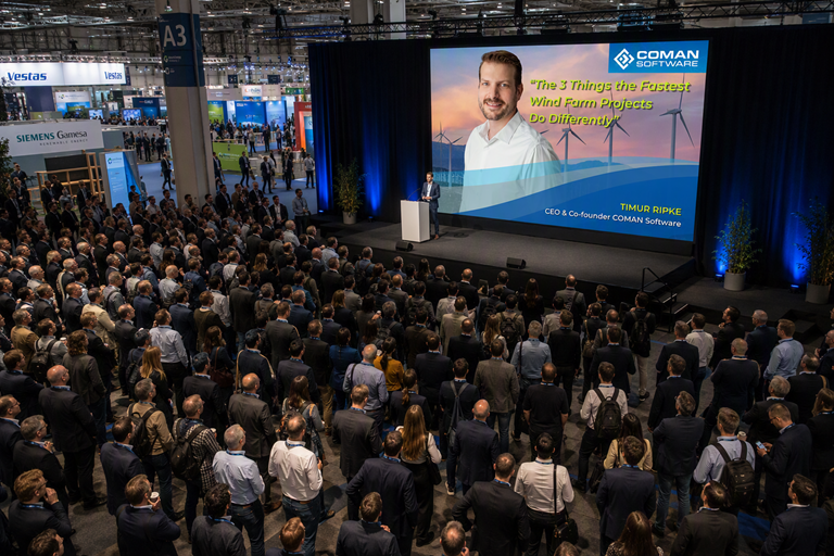 Mockup Bühnenbild.png HS reduziert